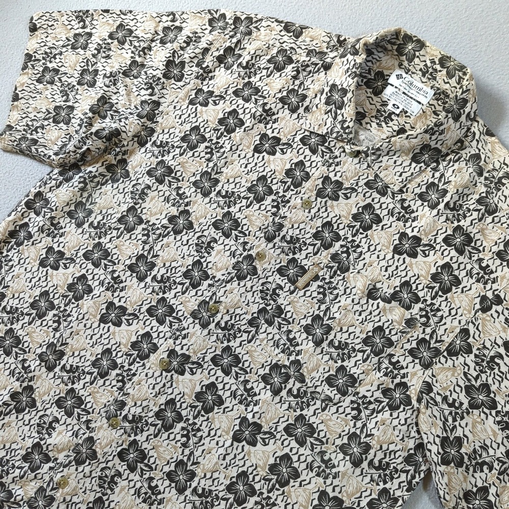 Columbia Mens Tropical Tiki Martini Floral Button Up Shirt Tan Black Medium